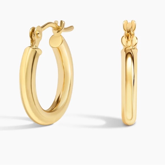 14K Yellow Gold 2mm Huggie Hoop Earrings